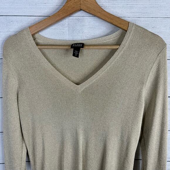 Eileen Fisher Womens size XS Shimmer Gold Lightweight V Neck Pullover Sweater - Picture 3 of 11